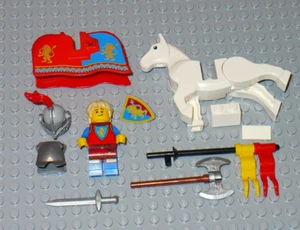 LEGO Burg Löwe Ritter Minifigur Rüstung Pferd Barden Schwert Schild Flagge 10305 - Bild 1 von 1