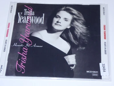 TRISHA YEARWOOD : Hearts In Armor GER  > VG+ (CD) - Bild 1 von 3