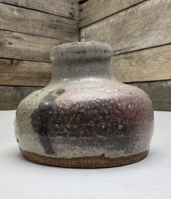 Vintage Small Hand Made Burnt Red Brown Ceramic Pottery Bud Vase 🤎 - Image 1 of 4