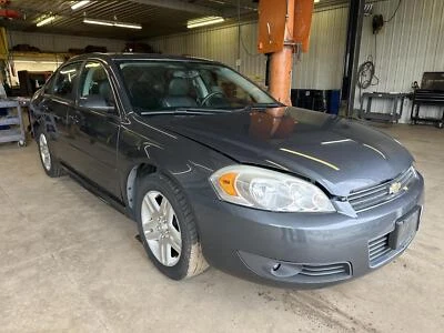 Conjunto de faros derechos usados se adapta a: Chevrolet Impala 2010 grado C derecho Foto 1 de 4