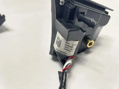 BMW F01 ALPINA B7L XDRIVE 2009-2015 - Juego de interruptores de control del volante 9229483 Foto 1 de 4