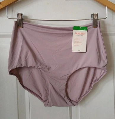 WARNERS SMOOTH IT OVER BRIEF PANTY, SIZE L/7 - Image 1 of 2