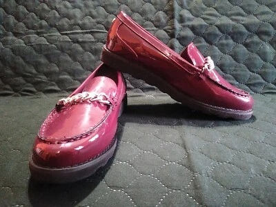 Woman's Nautica Sycamore Slip On Loafers Maroon With Chain Size 7  - Image 1 of 4