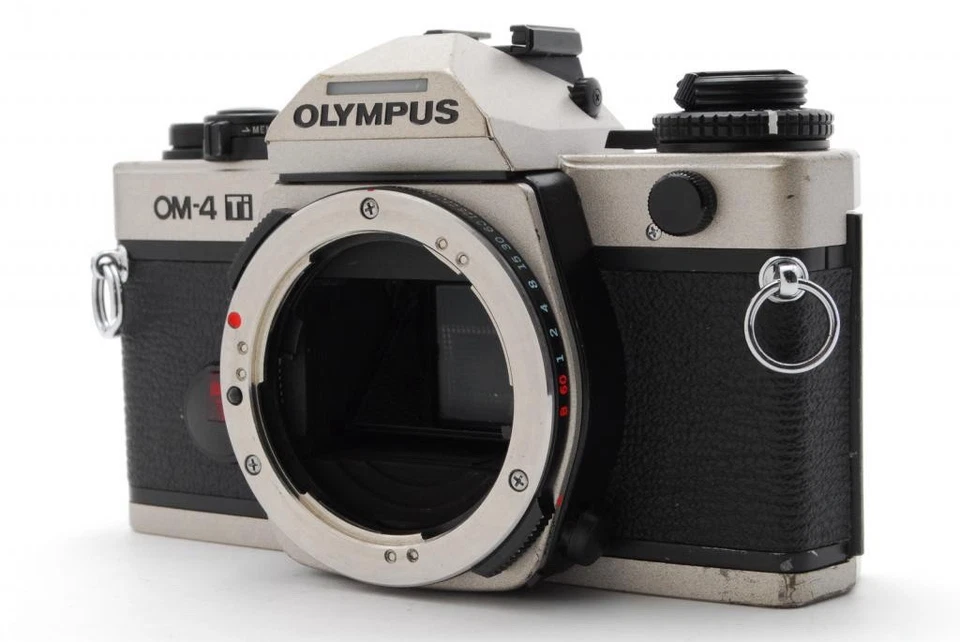 [Exc+5] Olympus OM-4 Ti Titan analoge Spiegelreflexkamera 35 mm Gehäuse aus Japan - Bild 1 von 4
