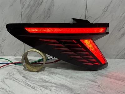 2022-2024 HYUNDAI TUCSON OUTER TAIL LIGHT OEM LEFT DRIVER SIDE LED 92401-CW100 - Image 1 of 4