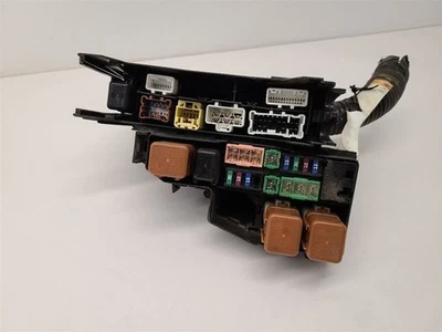 Nissan Murano 2015-2022 caja de fusibles motor VIN A 4º dígito VQ35DE 243825AA0A Foto 1 de 4