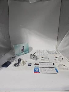 Canon PowerShot SD750 Digital Elph 7,1 megapixel fotocamera digitale con SD 32 GB LEGGERE! - Foto 1 di 20