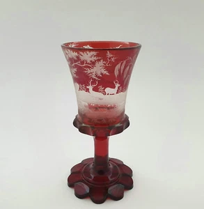 Biedermeier - Pokalglas / Fussbecher mit Jagdszene. Böhmen, um 1850. - Picture 1 of 13