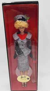 NEU Mattel Career Girl Barbie Puppe 2006 Gold Label mit Box - Bild 1 von 11