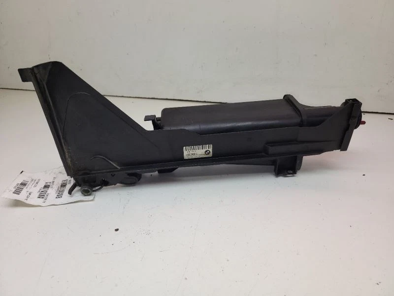 BMW 330CI 2003 depósito de refrigerante Foto 1 de 4