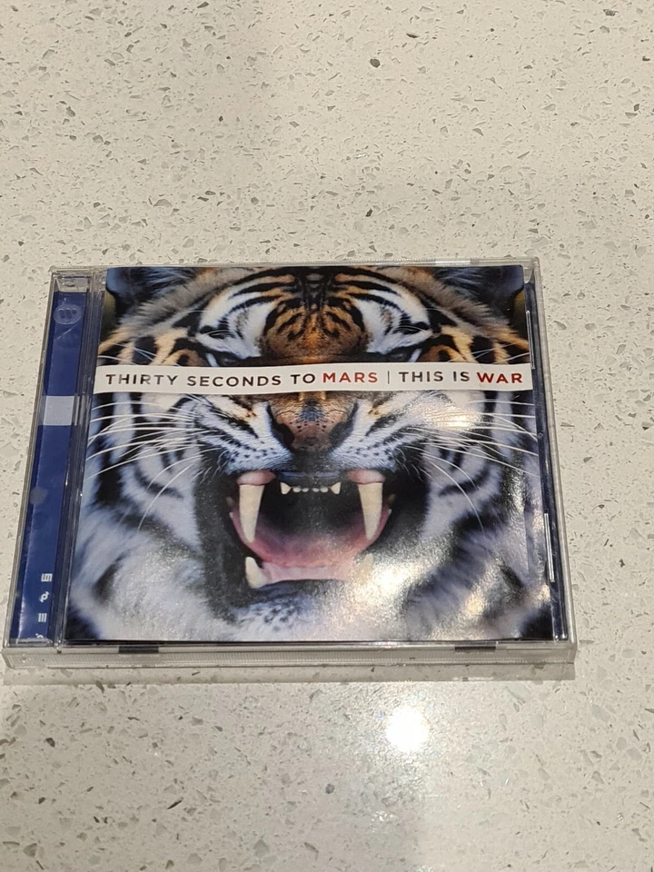 CD Album: Thirty Seconds To Mars : This Is War - Image 1 of 1