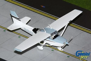 Cessna 172 N46418 GeminiJets GGCES018 escala 1:72 - Imagen 1 de 1