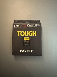 Sony 128GB SD Card R300/W299 W/Sony SDXC UHS-II Reader Writer SF-G128T Tough 4K - Picture 1 of 4