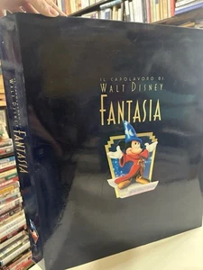 FANTASIA COFANETTO IL CAPOLAVORO VINTAGE VHS+CD+libro Walt DISNEY - Imagen 1 de 5