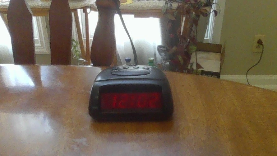 Used Advance Intertek Digital Alarm Clock - Image 1 of 4