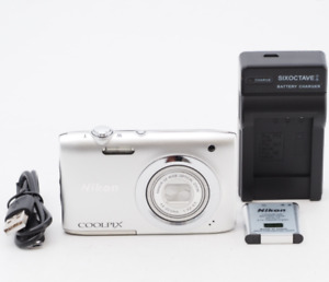【NEUWERTIG】 Nikon Coolpix A100 A100SL Digitalkamera 5x 20MP silber aus Japan