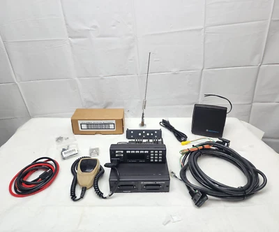 Motorola Astro Spectra 2-Way Radio DC7ZX+ 070W 800 MHZ w/ Accessories #1 - Image 1 of 4