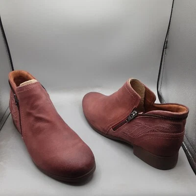 Cobb Hill Crosbie Bootie Women's 8.5M Red Burnished Ankle - Image 1 of 4