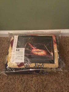 Vintage Star Trek VI The Undiscovered Country Tapestry Throw Blanket 46” X 57” - Picture 1 of 4