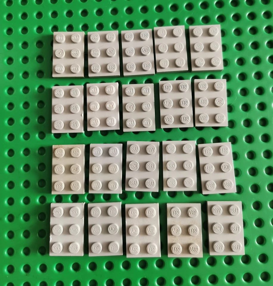 LEGO Platte Bauplatte Basisplatte 2x3 alt hellgrau 20 Stück basic plate 3021 R2 - Bild 1 von 1