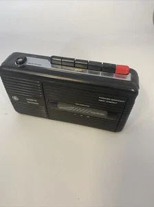 Vintage General Electric GE Portable Compact Cassette Player Recorder #3-5301B  - Picture 1 of 2