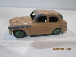DINKY TOYS Hillman Minx Saloon 40f hellbraun zum Restaurieren oder Teilen Vintage Toys - Bild 1 von 7
