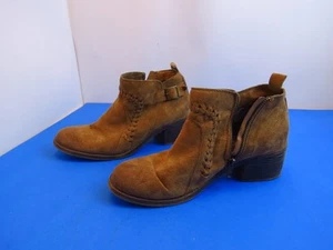 Womens BillaBong Light Brown Boots Size 9 - Picture 1 of 14