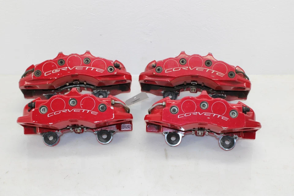 Conjunto de pinça de freio 2006-2013 Chevrolet Corvette Z06 fabricante de equipamento original NL79 - Imagem 1 de 4