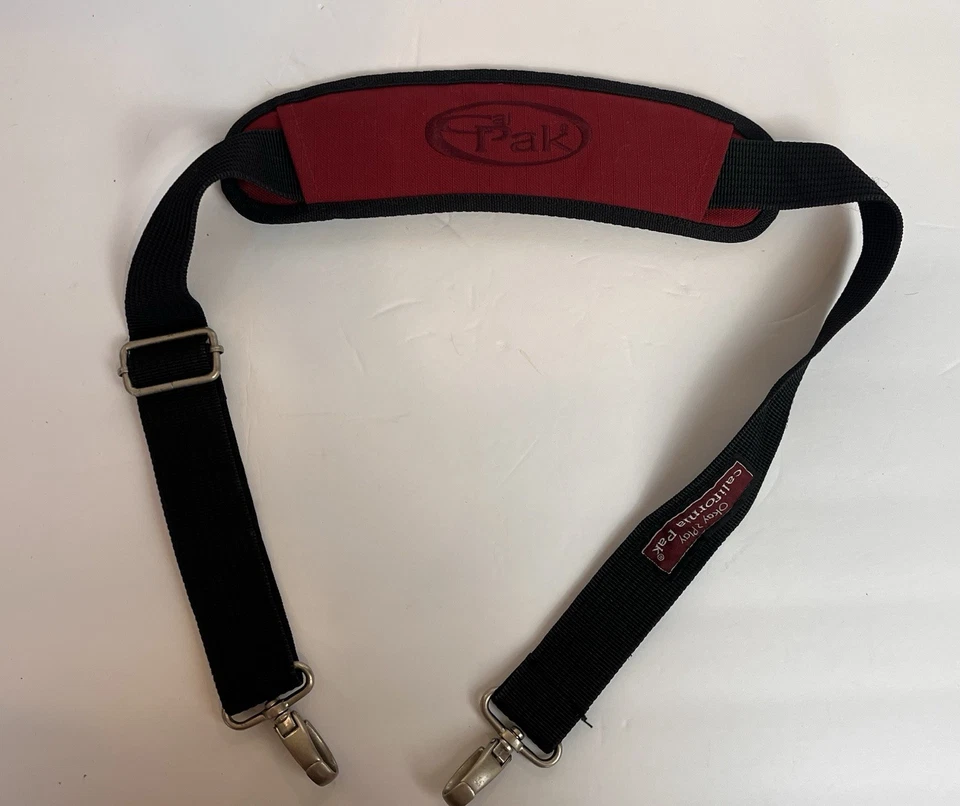 Cal Pak замены плечевой ремень для дорожной сумки черный и красный California Pak - Изображение 1 из 4