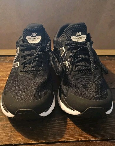 Scarpe da corsa New Balance Fresh Foam 680 da uomo taglia 9 5 D nero bianco M680LB7