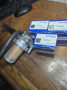 Fuel Filter Assembly Unknown Brand, With 3 Perkins Fuel Filters 130366040 - Bild 1 von 9