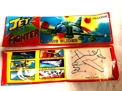 Jet Fighter Fly6ing Gliders F-4E Phantom jet fighter Foto 1 de 3