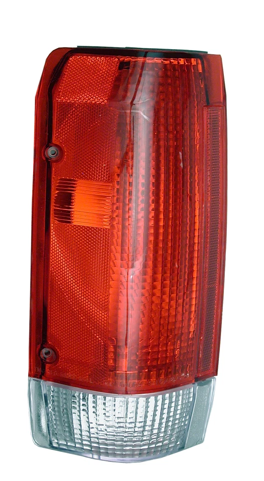 FORD F150 87-91 DRIVER SIDE TAIL LAMP ASSEMBLY P/N 164 - Image 1 of 1