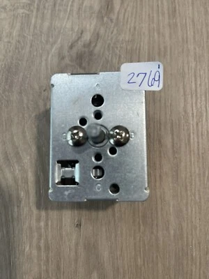 Interruptor de control de elemento de superficie Frigidaire Range LGEF3045KFK 316436000 Foto 1 de 4