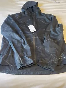 Nike Storm Fit Run Division Elite Running Jacket DQ6530-010 Men’s Medium $350 - Picture 1 of 5