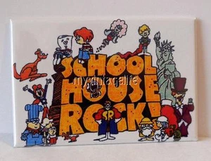 Vintage Schulhaus Rock 2" x 3" Kühlschrankmagnet Kunst - Bild 1 von 1
