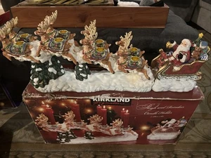 Kirkland Signature Babbo Natale slitta renna 2 pezzi portacandele natalizio - Foto 1 di 4