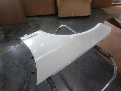 Guardabarros delantero izquierdo usado se adapta a: Mercedes-Benz Mercedes clase e 207 2015 tipo Cpe E3 Foto 1 de 4