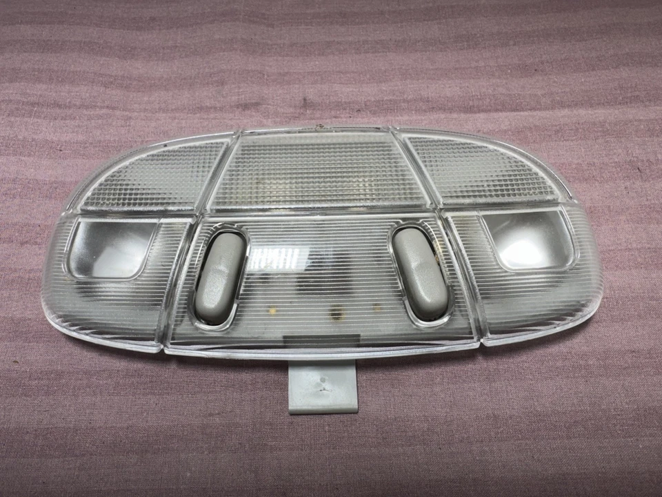 2006-2012 Ford Fusion SEDAN Overhead Roof Dome Map Light Lamp 5L24-13776-A - Image 1 of 4