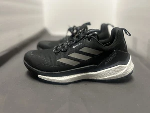 Size 8 Women’s - adidas Terrex Free Hiker 2.0 GORE-TEX Low Hiker - Picture 1 of 9