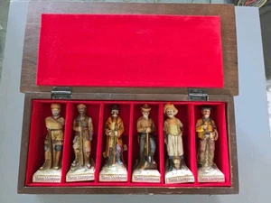 Western Masterpieces by National Porcelain Co, Inc 6 Figuren Custom Holzkiste - Bild 1 von 4