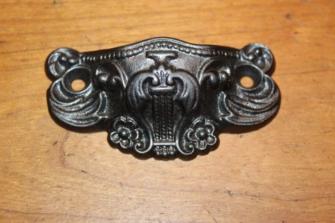 Antique Victorian Cast Iron Detailed Bin Apothecary Cupboard Drawer Pull L-15 Cover