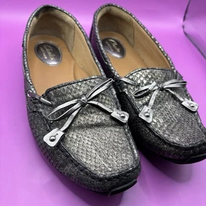 Clarks Artisan Series Metallic Loafer With How’s Style #26103471 Size 7m (0078) - Picture 1 of 17