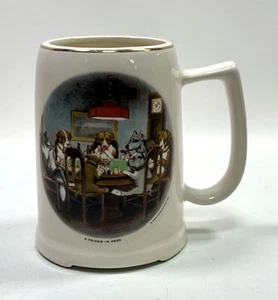 Antigua taza de cerveza A Friend In Need juego de póquer para perros años 40 Pearl China Co. - Imagen 1 de 9