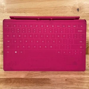 Microsoft Surface Touch Cover 1515 Pink Magnetic QWERTY Keyboard Folio/Case - Picture 1 of 3