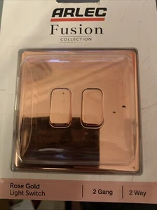 ARLEC 10A 2-GANG 2-WAY LIGHT SWITCH ROSE GOLD (631RU)£8.99 - Picture 1 of 3