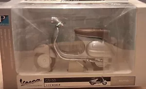 Autoart Vespa GS 150 1:12 - Foto 1 di 4