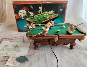 RARE Vintage 1990 Enesco Mice On Cue Deluxe Multi Action Musical Pool Table Box - Picture 1 of 15