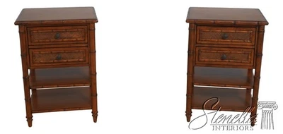 70593: Mesitas de noche estilo isla con forma de bambú TOMMY BAHAMA Foto 1 de 4