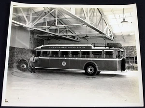 1930 Pickwick-Greyhound Bus Terminal Turntable Kansas City Vintage Photo 8x10 - Picture 1 of 7
